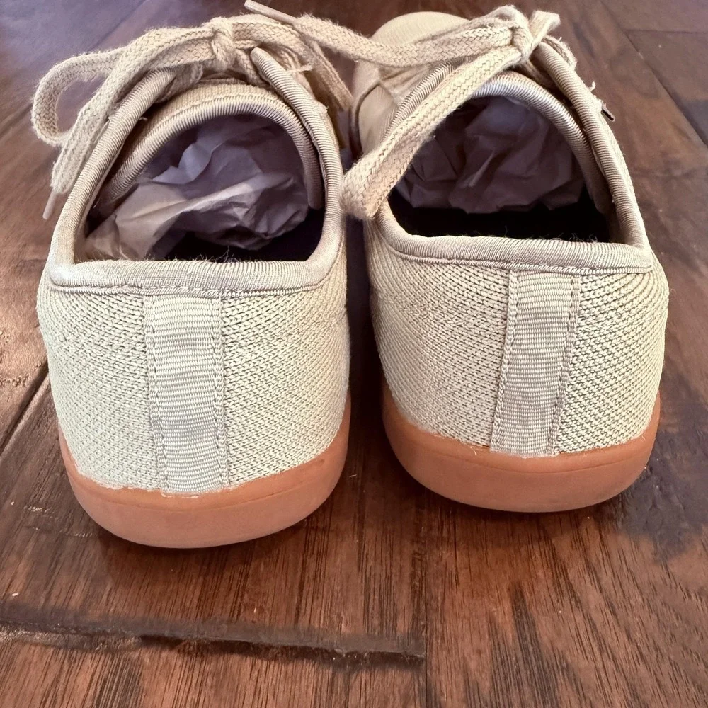 N/A appears insole